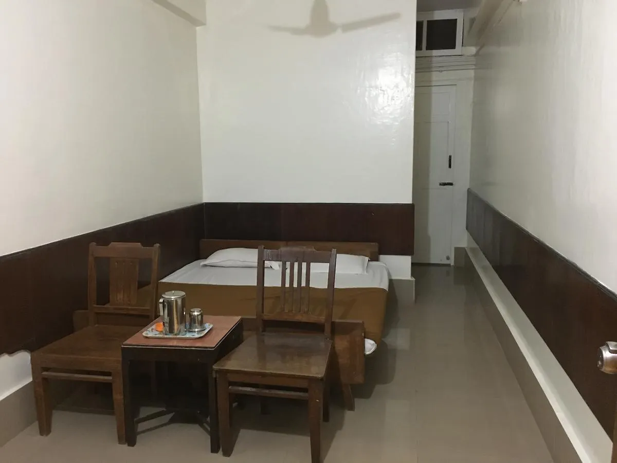 Hôtel Chamundi Vasathi Gruha à Mysore Lodge